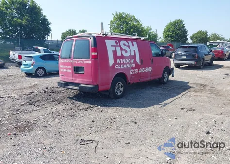 2005 Chevrolet Express z USA, uszkodzony, nr VIN 1GCFG15X451110200